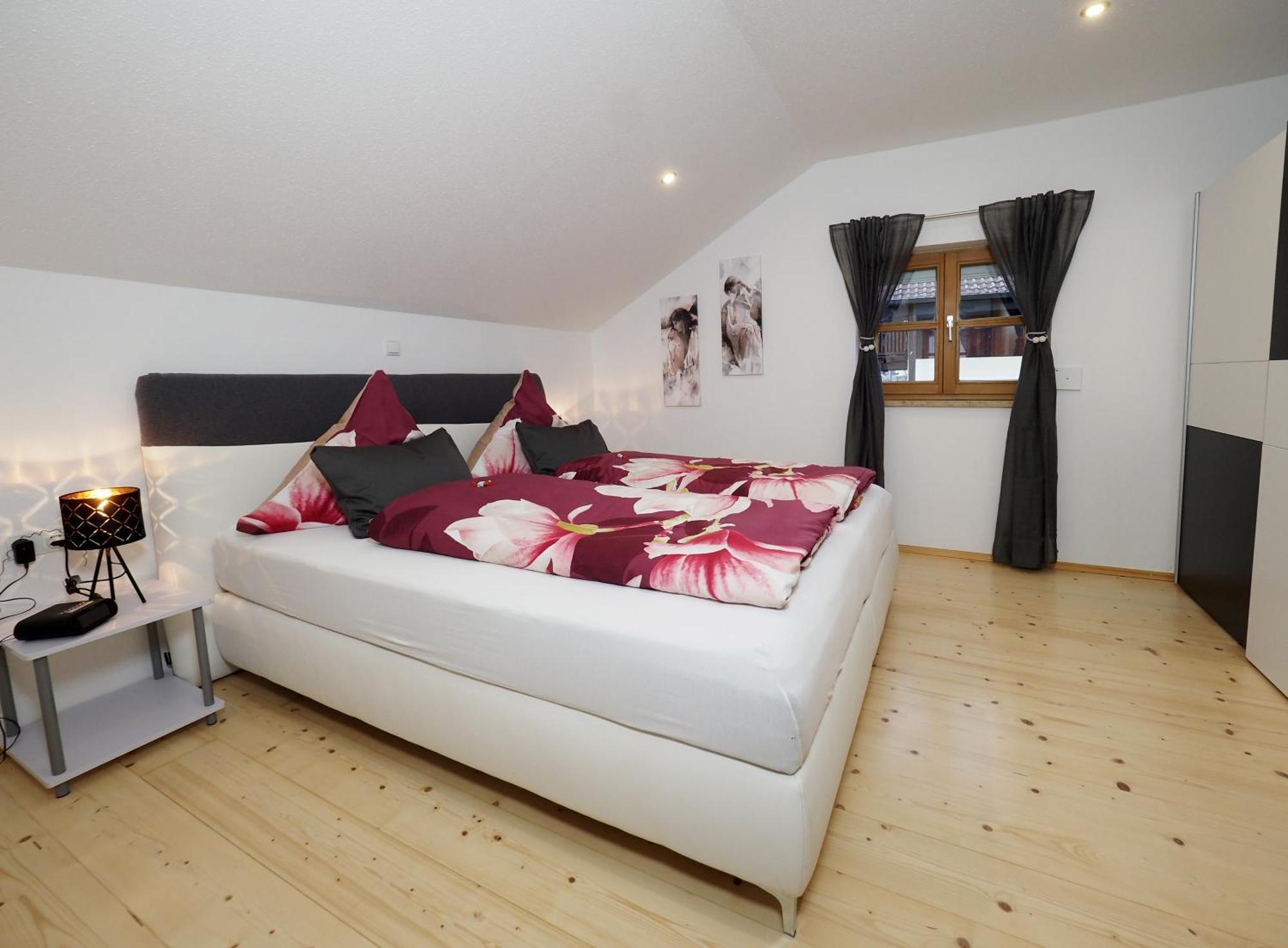 Haus Tobias Apartment Bad Fussing Ruang foto