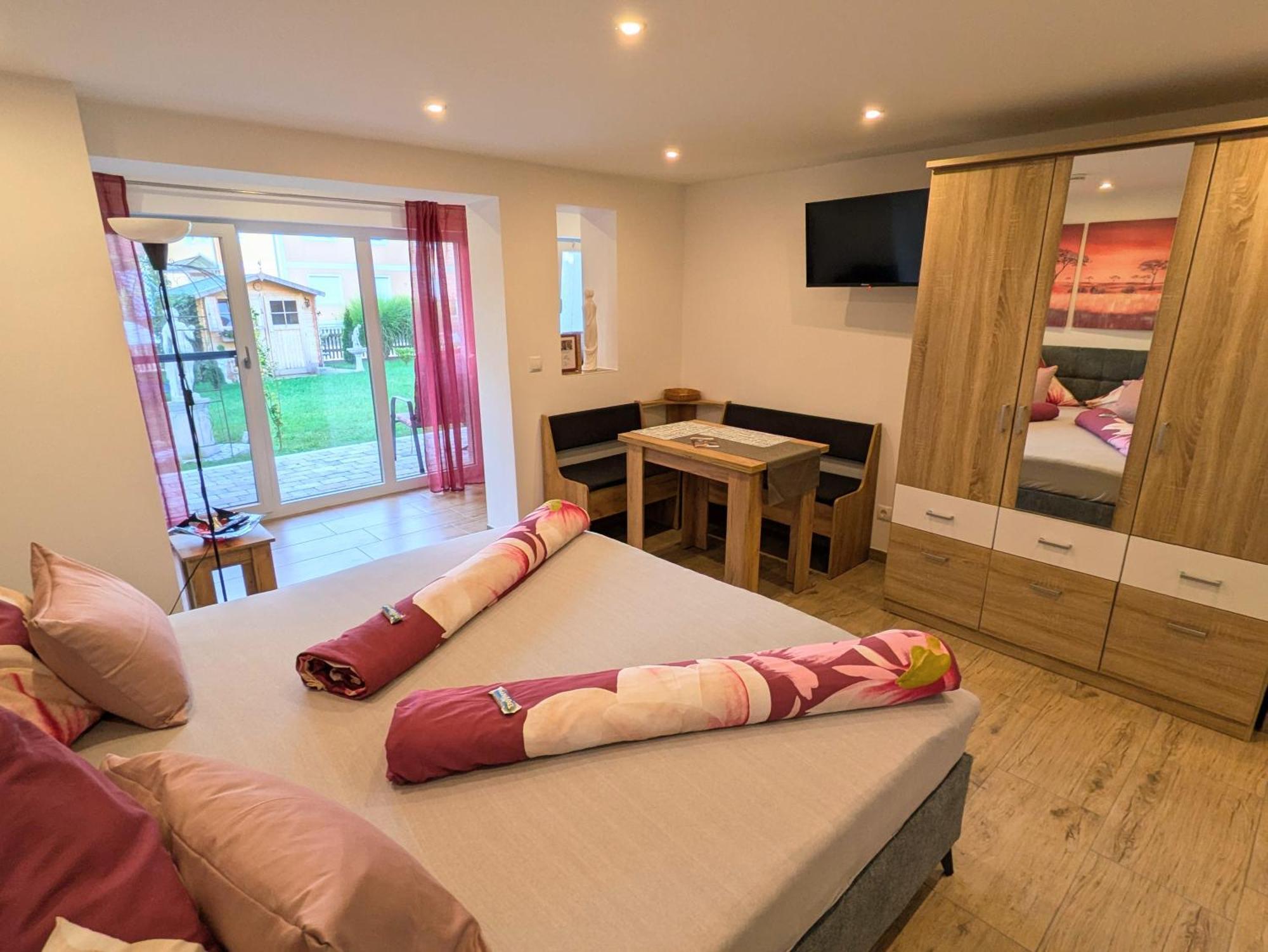 Haus Tobias Apartment Bad Fussing Ruang foto